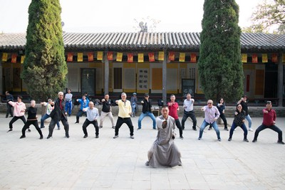 在少林寺內鍛鍊身體